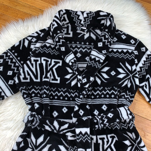 PINK Victoria Secret SOFT Cozy & Warm Robe w/ Belt - Picture 4 of 14